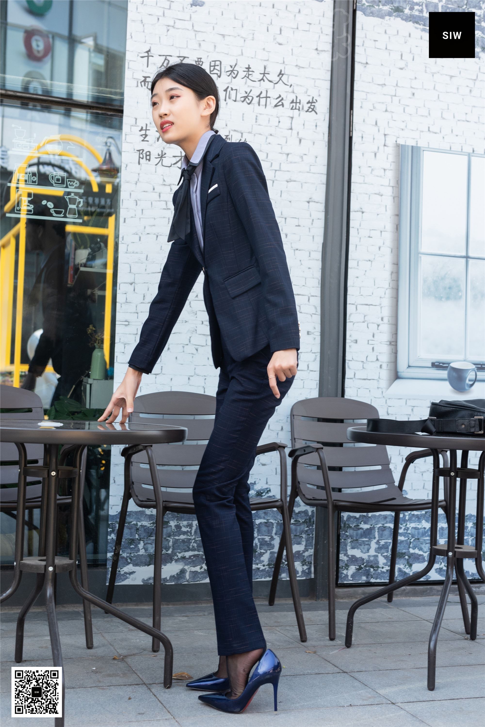 SIW斯文传媒 061 秋冬厚毛呢方格制服优雅修身西装套（蓉儿）